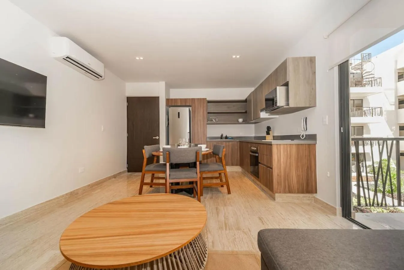 度假居 1Bd Suite W Private Balcony And Pool In Aldea Zama 图卢姆